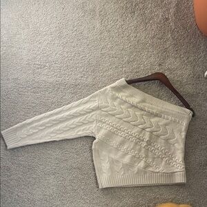 Elegant Cream Off-Shoulder Sweater Sz S